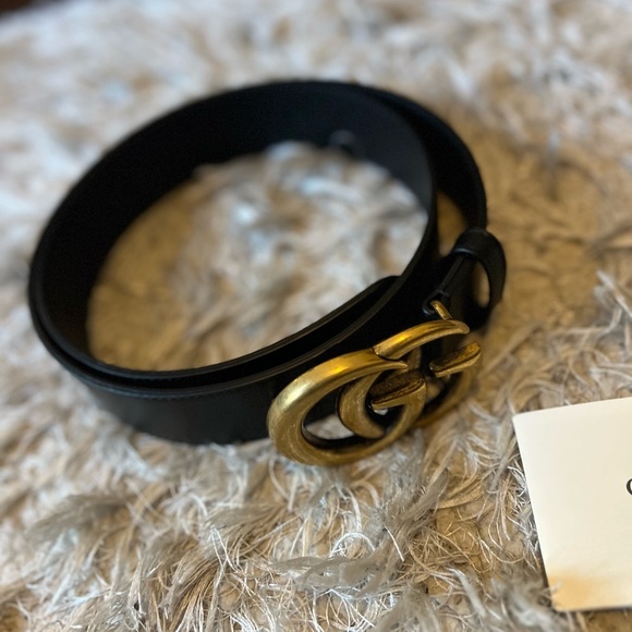 Men’s GG Marmont Leather Belt With Shiny Buckle - Picture 4 of 4